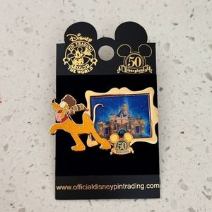 Disneyland trading pin